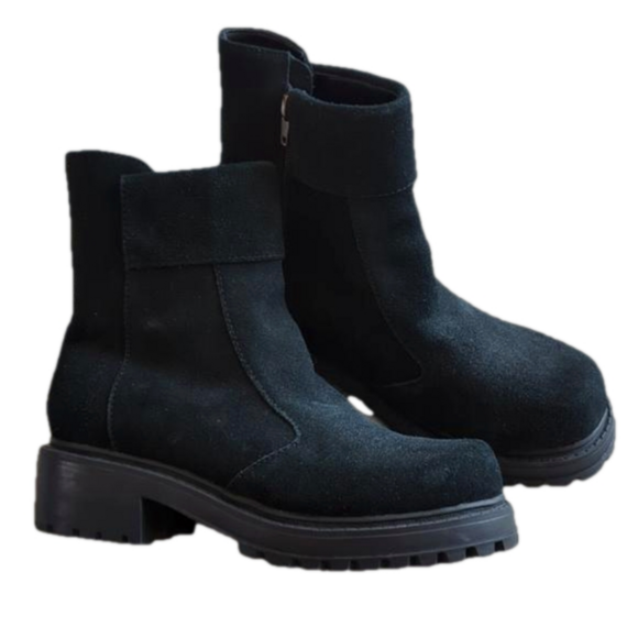 EARTH ORIGINS FRANKIE Black Suede Leather Zip Platform Chunky Booties Size 6 - Picture 1 of 7